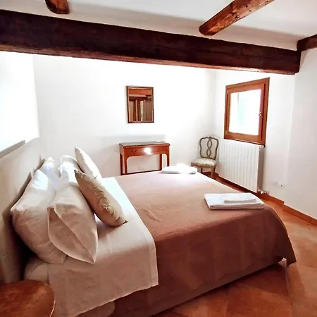 A With A View Apartman Velence
